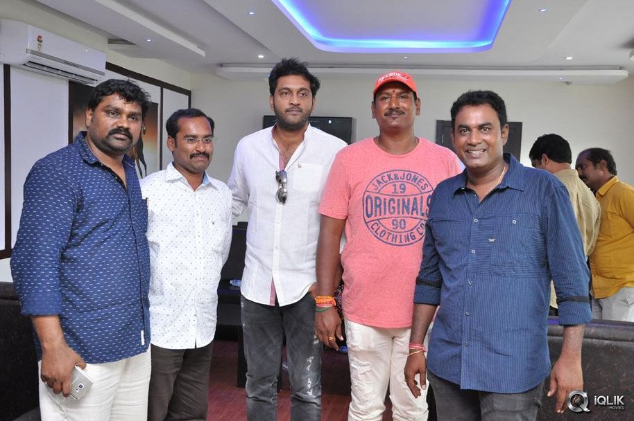 Nara-Rohit-Launch-Santos-Klub-F5-Restaurant-At-Vijayawada
